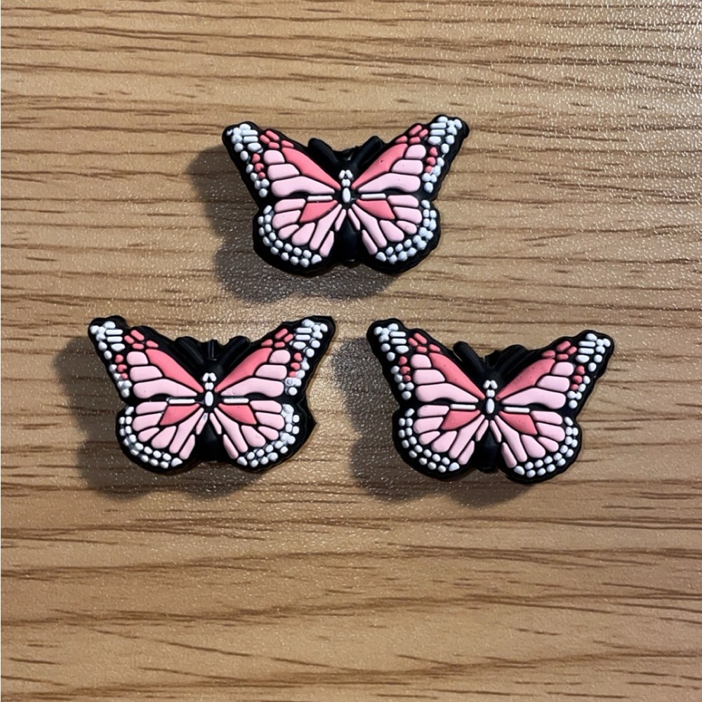 BUTTERFLY FOCAL BEAD TO PUT ON A PEN, KEYCHAIN OR ID BADGE. BUYER CUSTOMIZES